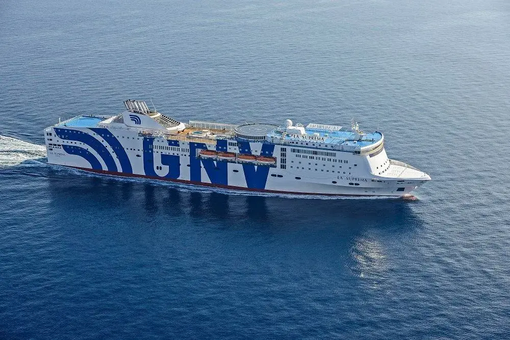 GNV Service for Italy