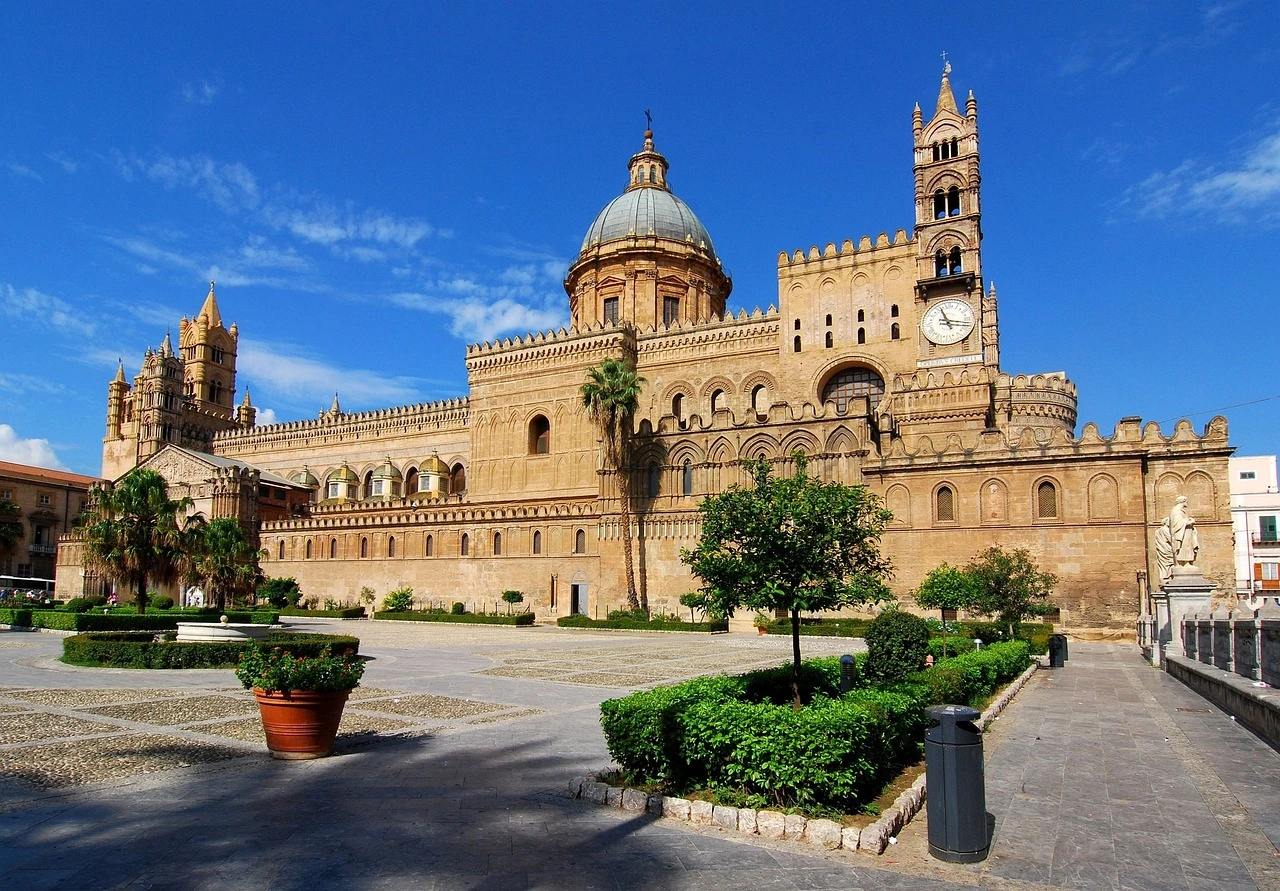 Palermo Italy for Tourist and Holiday